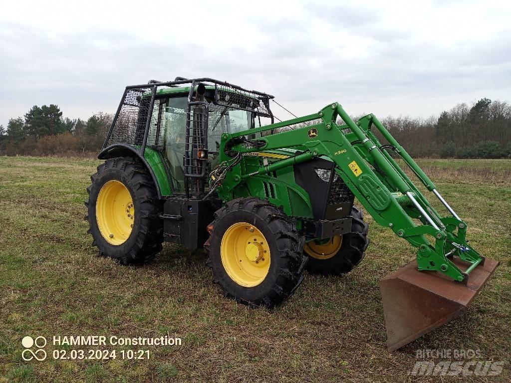 John Deere 6115M Skogstraktorer