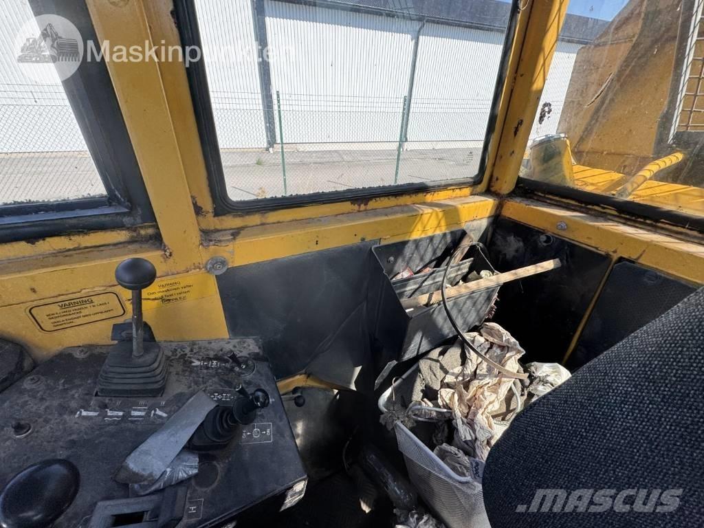 Volvo A 25 C Midjestyrd dumper