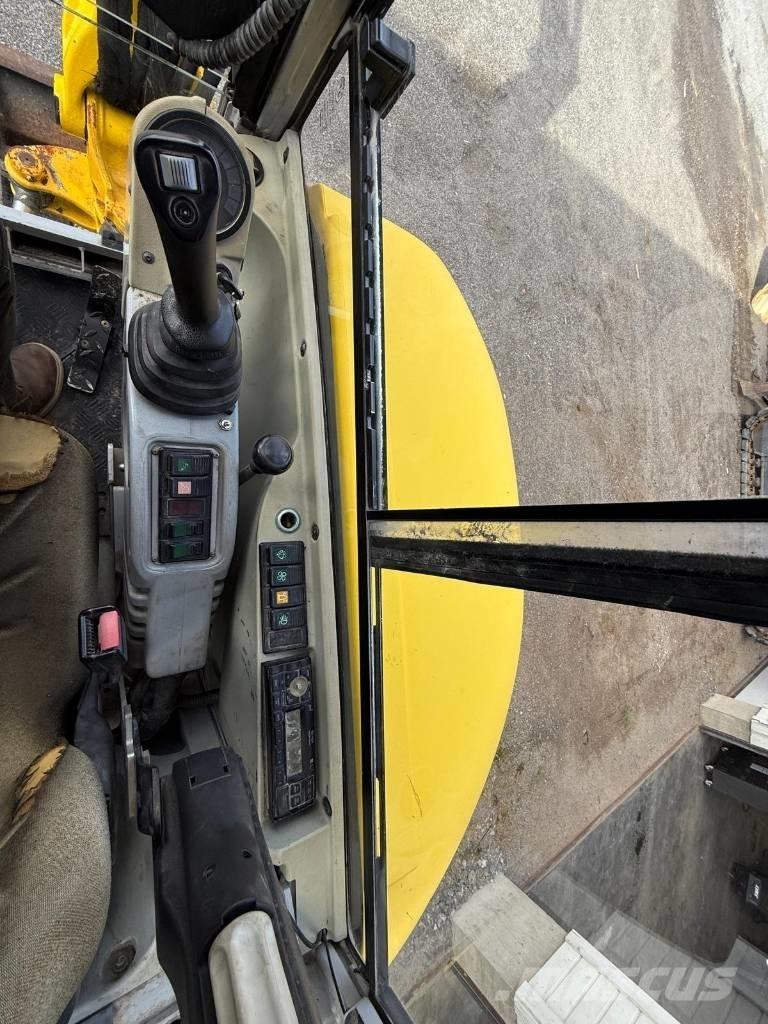 Wacker Neuson 38 Z3 Minigrävare < 7t