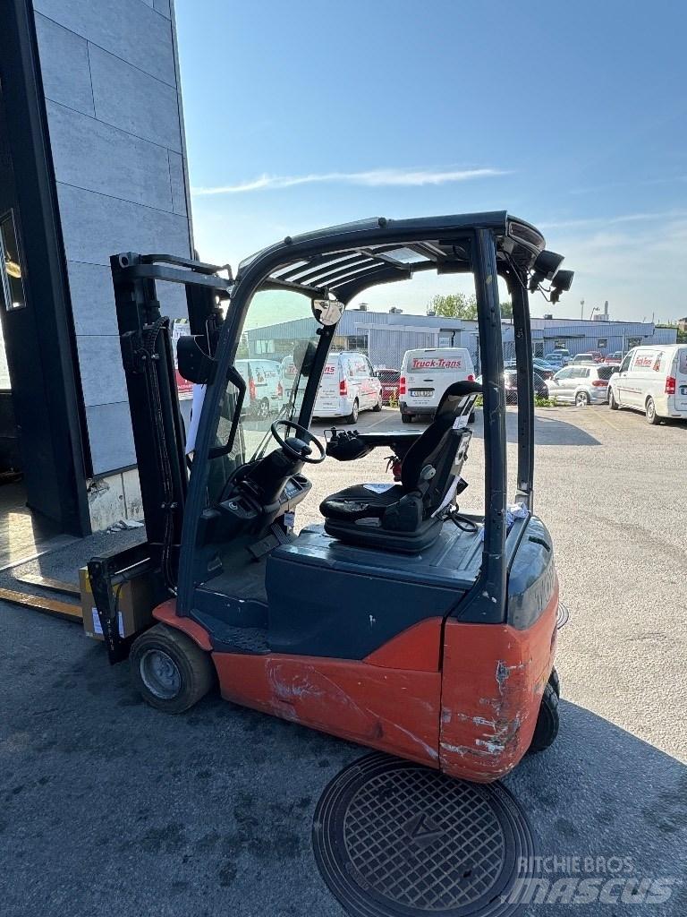 Toyota 8FBE20T Elmotviktstruckar