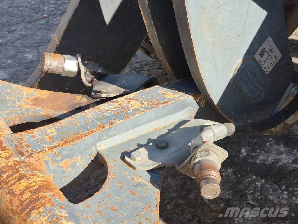 John Deere 204 K Hjullastare