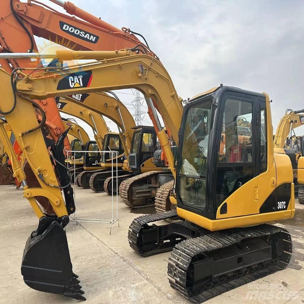 CAT 307 C Minigrävare < 7t