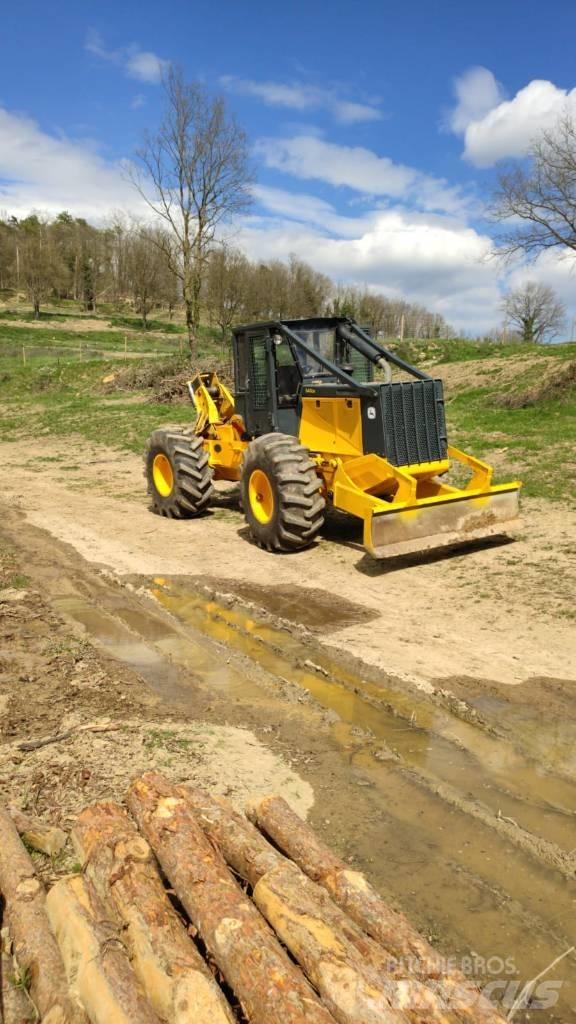 John Deere 640 Lunnare