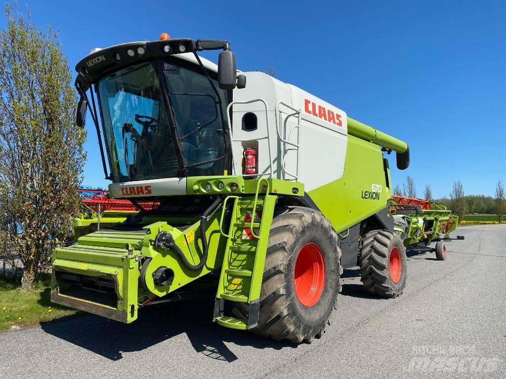 CLAAS Lexion 670 Skördetröskor