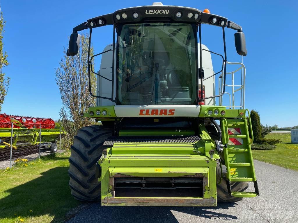 CLAAS Lexion 670 Skördetröskor