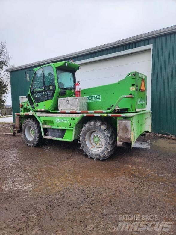 Merlo ROTO 45.21 Teleskoplastare
