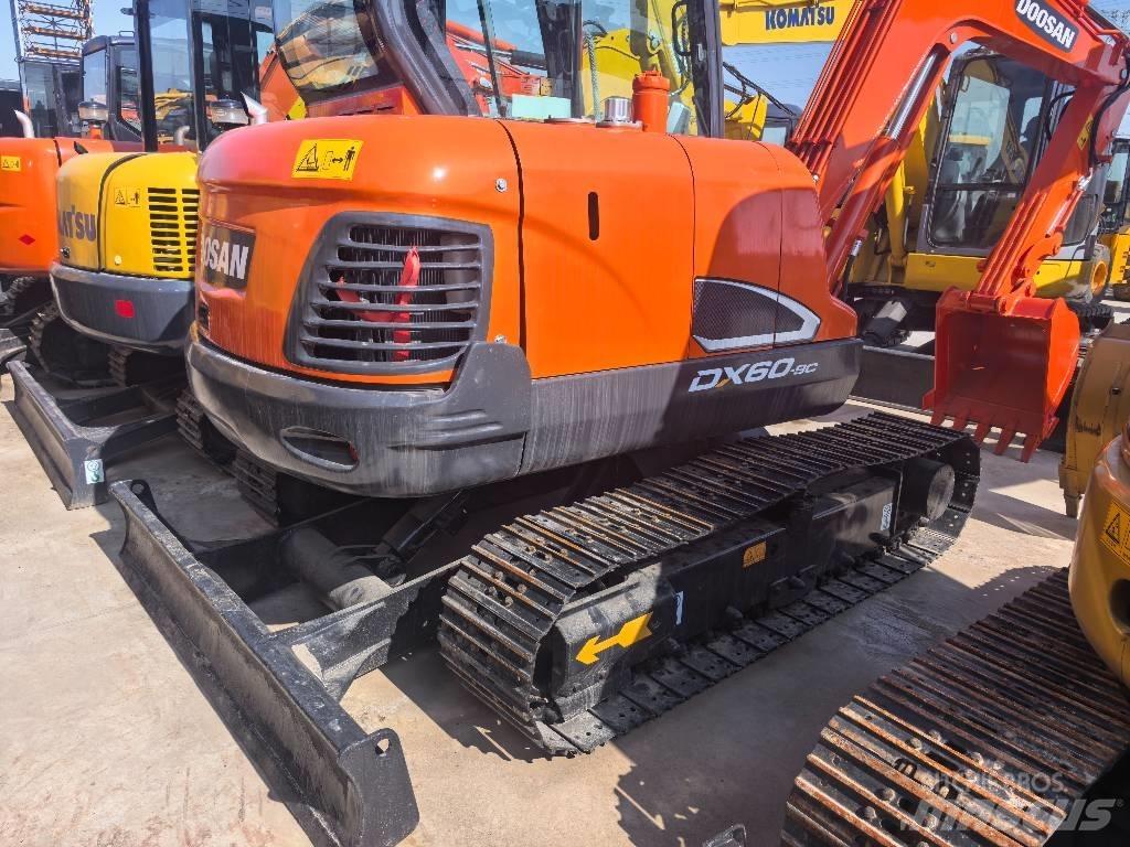 Doosan DX 60-9 C Minigrävare < 7t