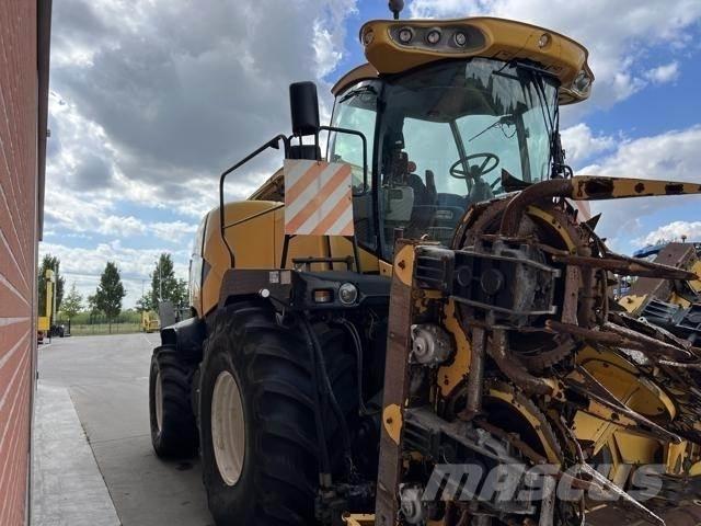 New Holland FR9080 Självgående fälthackar