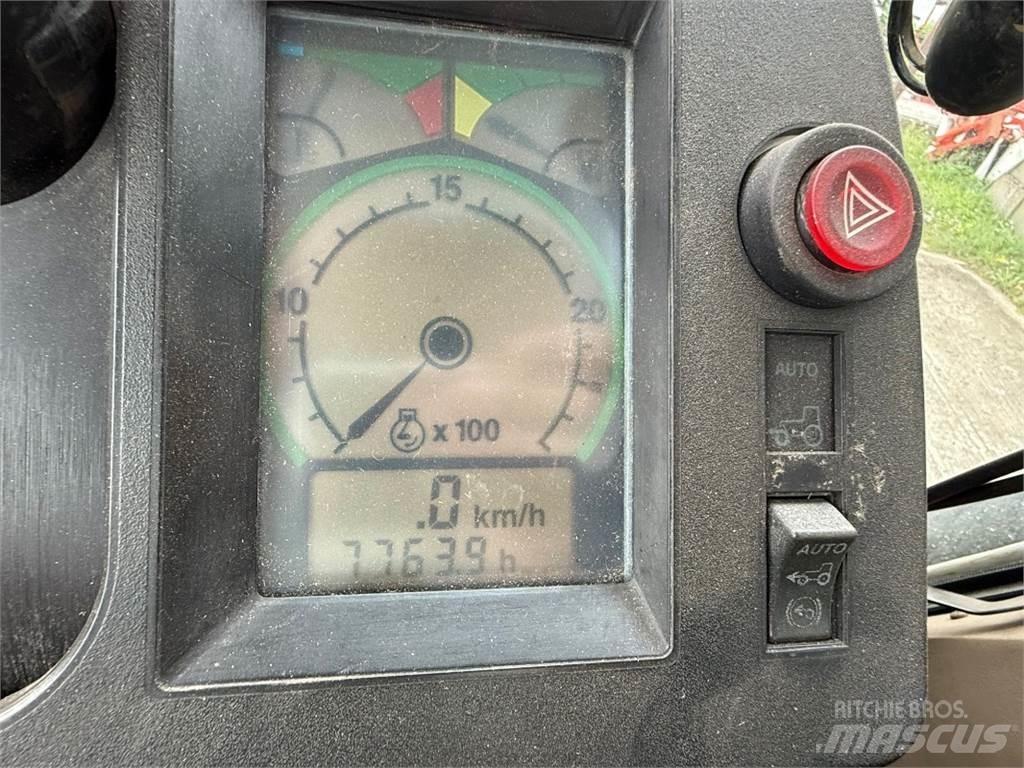 John Deere 4755 Traktorer