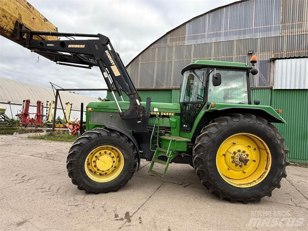 John Deere 4755 Traktorer