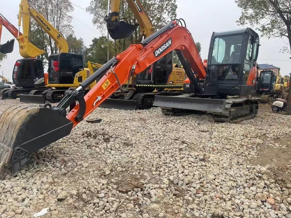 Doosan DX60 Minigrävare < 7t