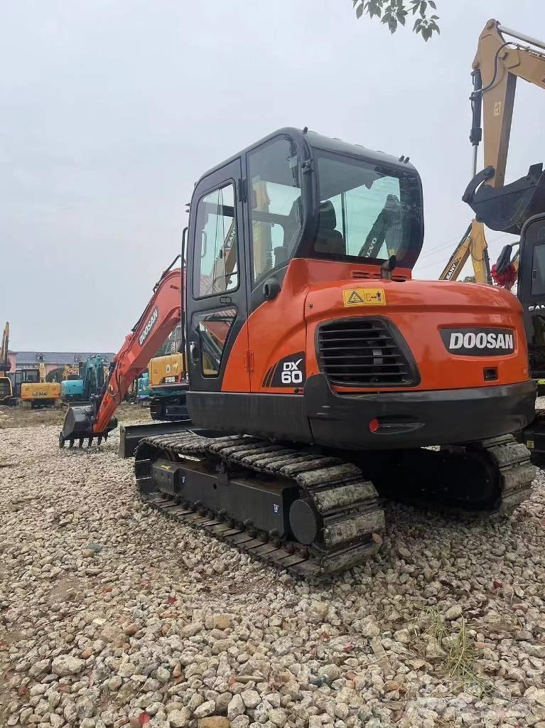 Doosan DX60 Minigrävare < 7t