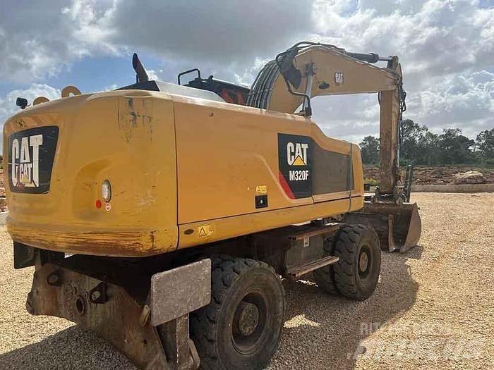 CAT M320F Specialgrävmaskiner