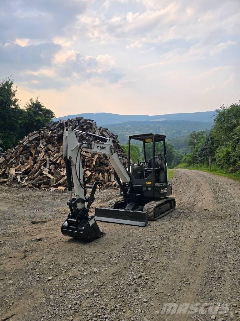 Bobcat E 32 Minigrävare < 7t