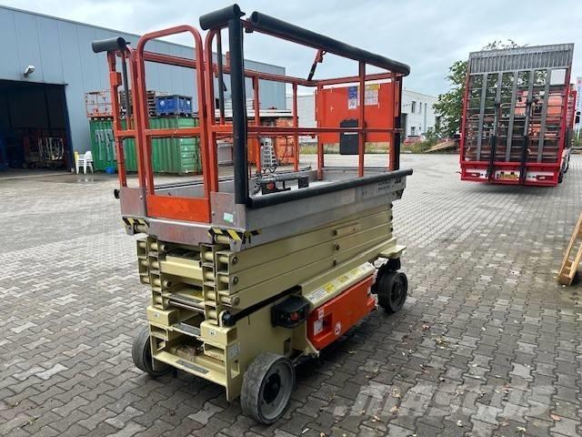 JLG 3246 ES Saxliftar