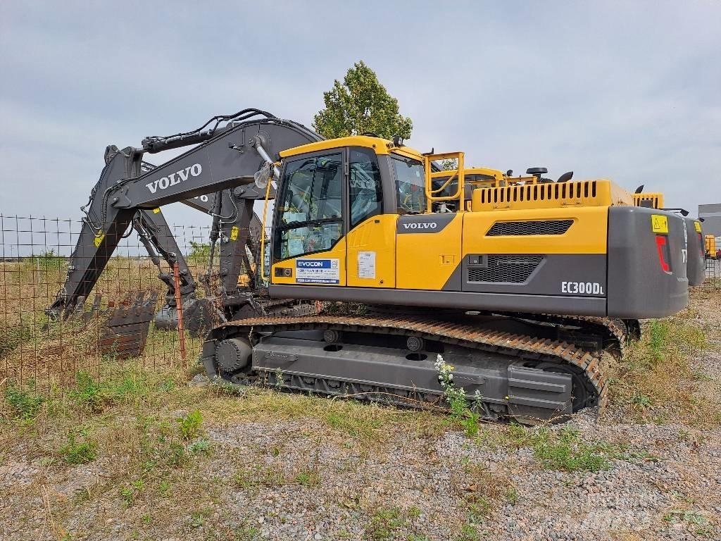 Volvo EC300D L Bandgrävare