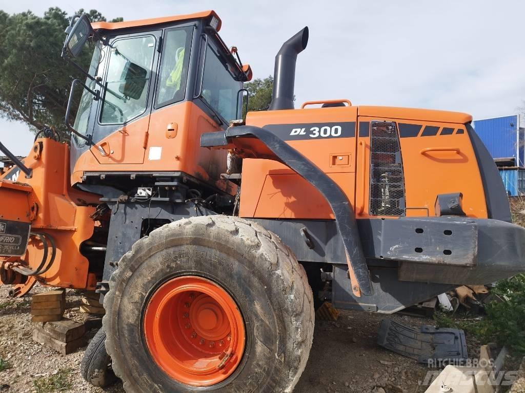 Doosan DL 300-3 Hjullastare