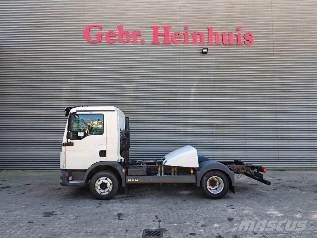 MAN TGL 8.220 4x2 Chassier