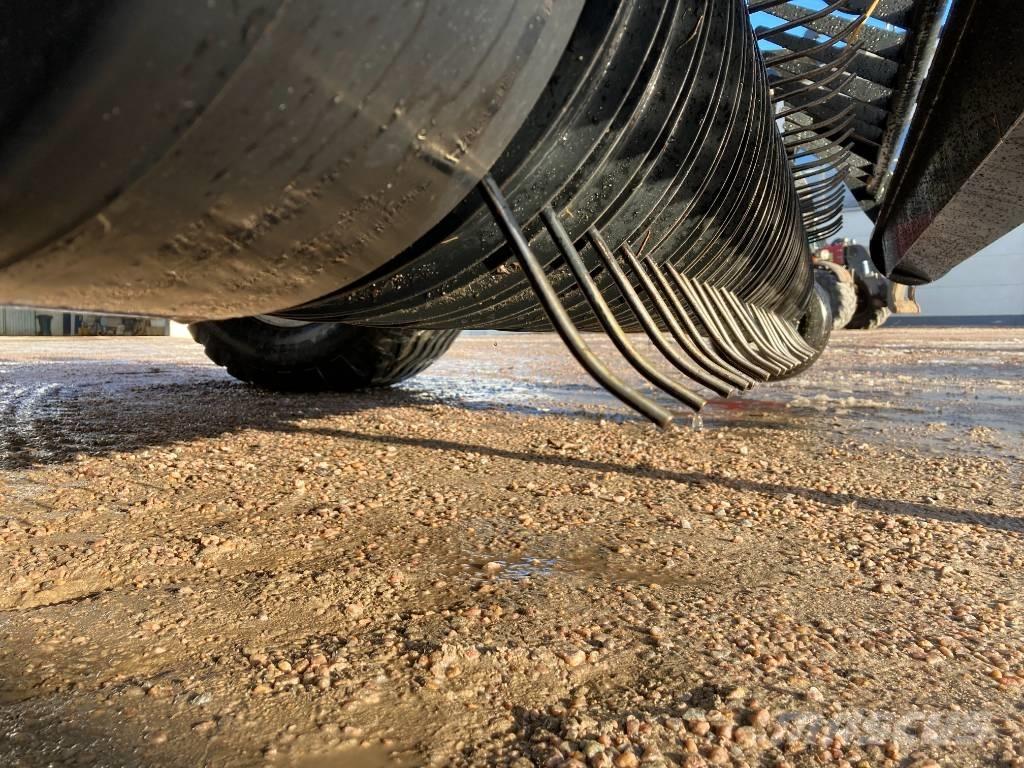 CASE RB465 Rundbalspressar