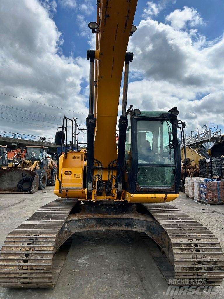 JCB JS 220 LC Bandgrävare