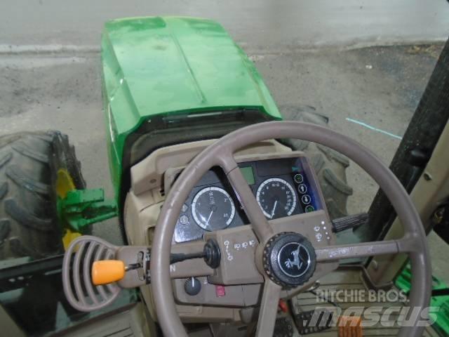 John Deere 6115 M Traktorer
