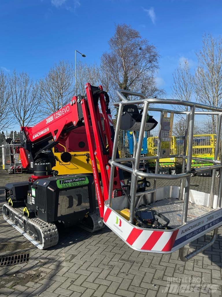 Almac Jibbi 1250 EVO Teleskop bomliftar