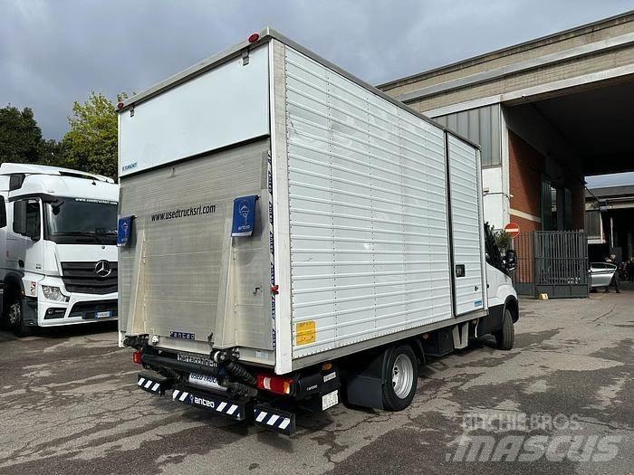 Iveco 35C14 Övriga bilar