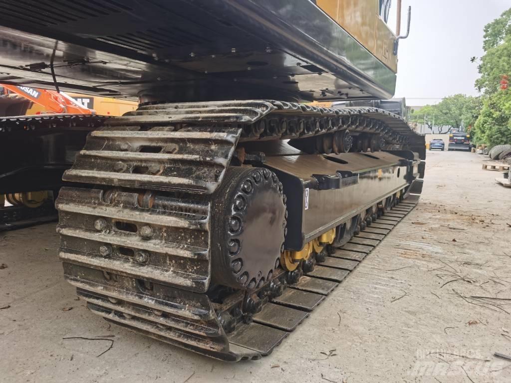 Volvo EC 380 D L Bandgrävare