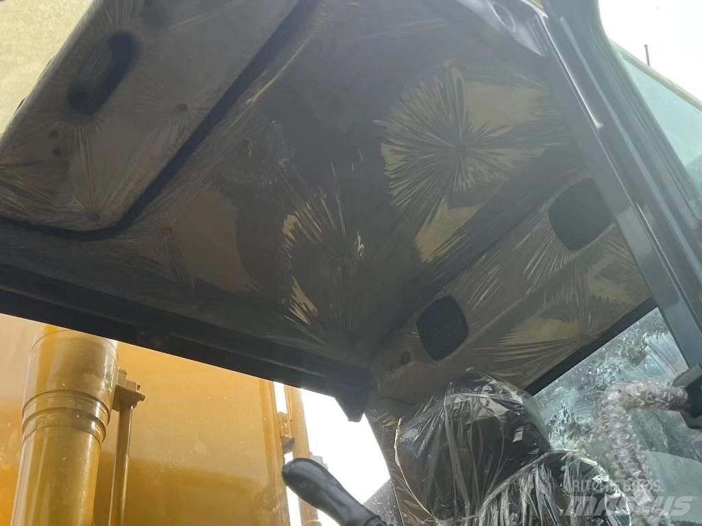Komatsu PC 200 Midigrävmaskiner 7t - 12t