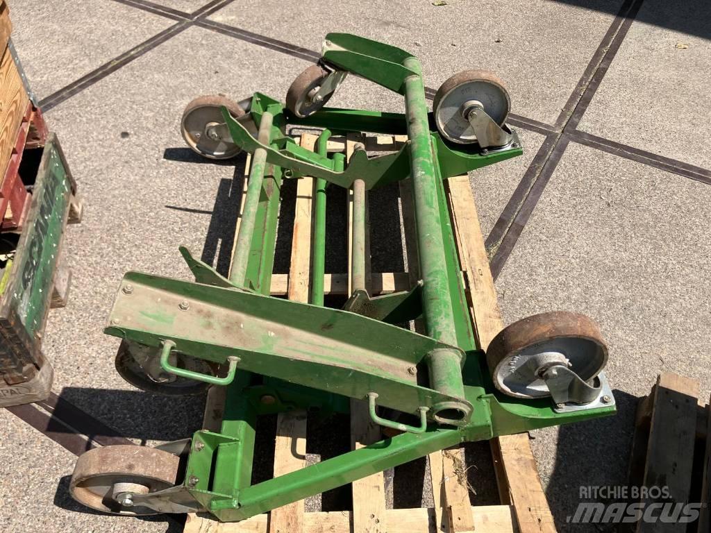Krone Big X 500 Självgående fälthackar