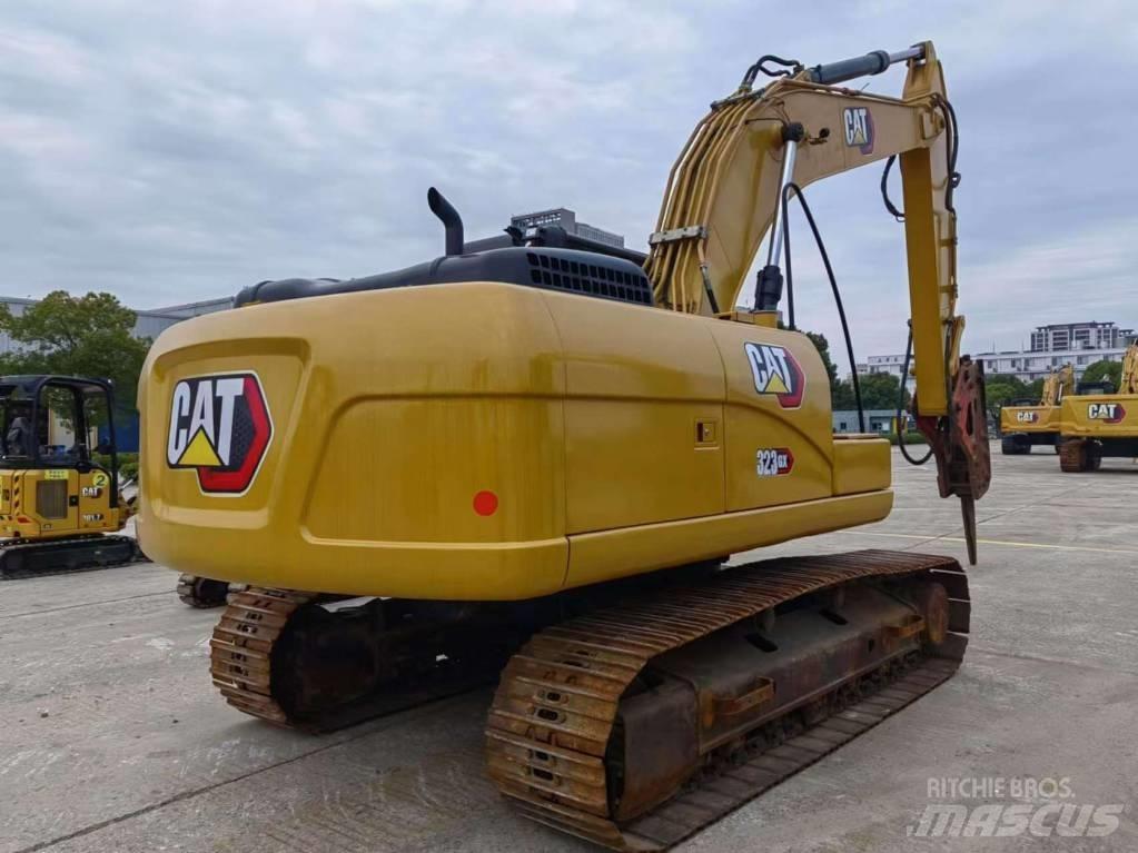 CAT CAT 323GX Bandgrävare