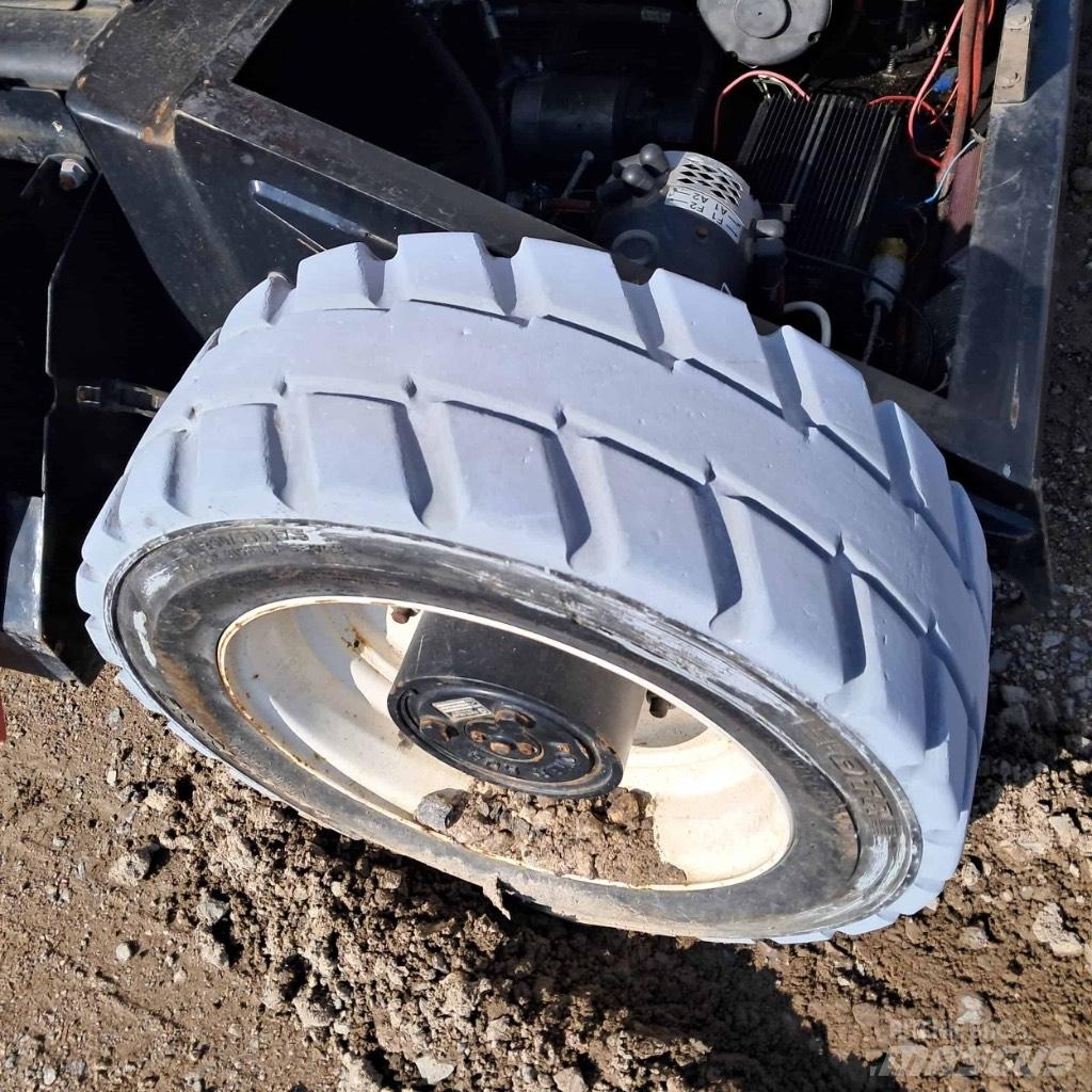 Snorkel A 46 J E Bomliftar