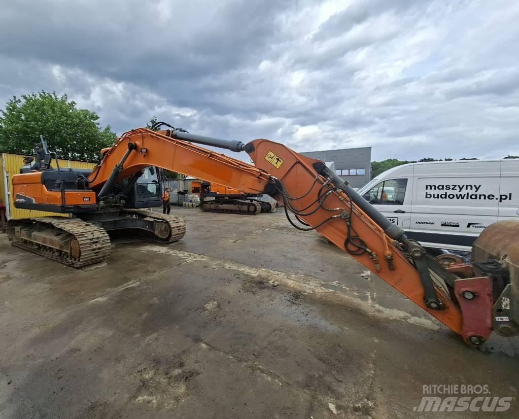 Doosan DX225LC-5 Bandgrävare