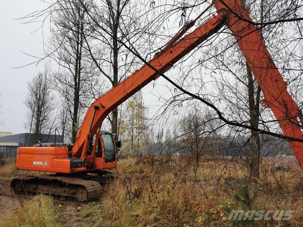 Doosan DX 225 SLR Bandgrävare