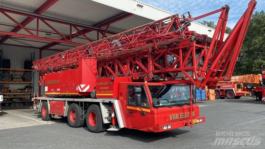 Munsters AF 38 Byggkranar