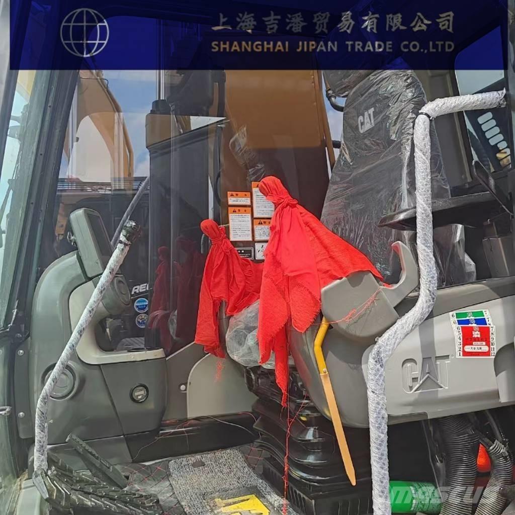 CAT 323 D Bandgrävare