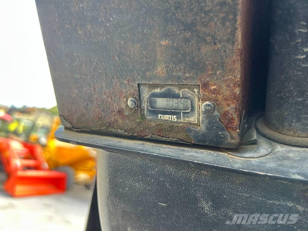 Mecalac TA3S Minidumprar