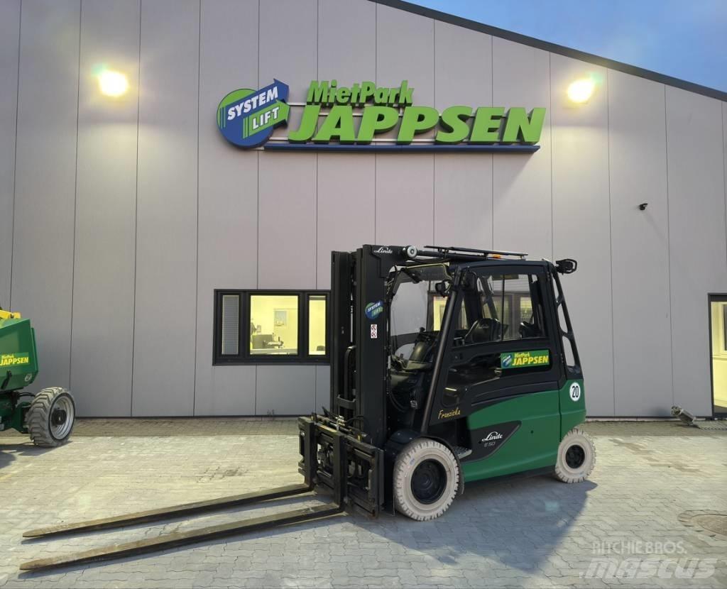 Linde E 50 HL Elmotviktstruckar