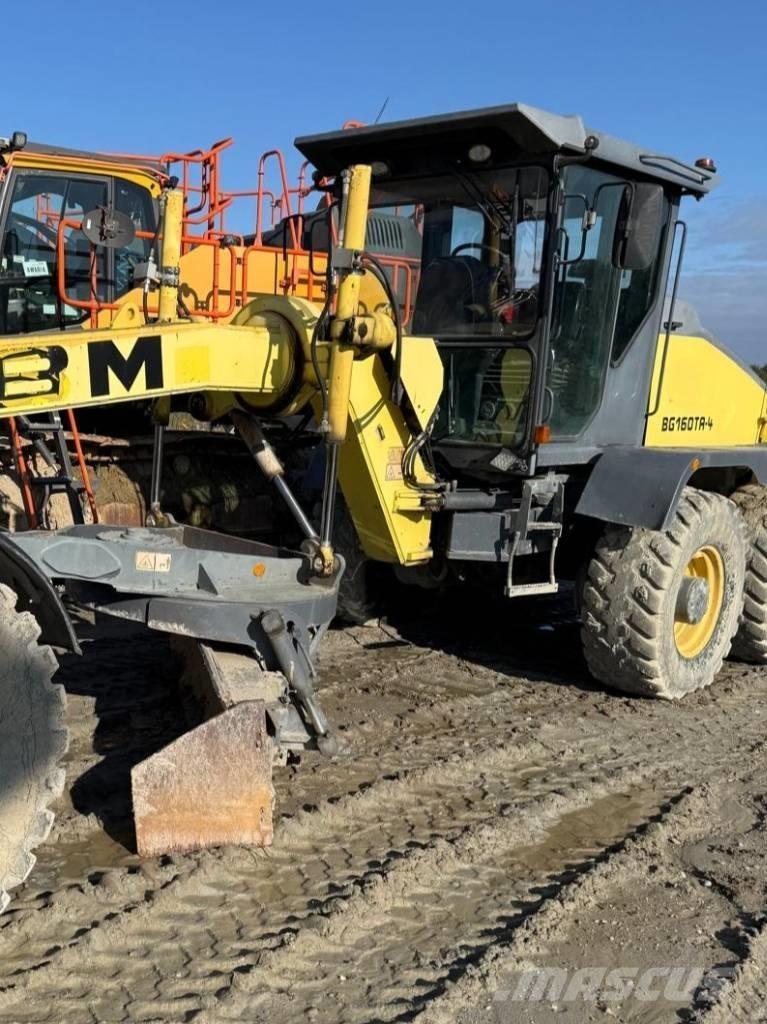 HBM BG140 TA-4 Väghyvlar