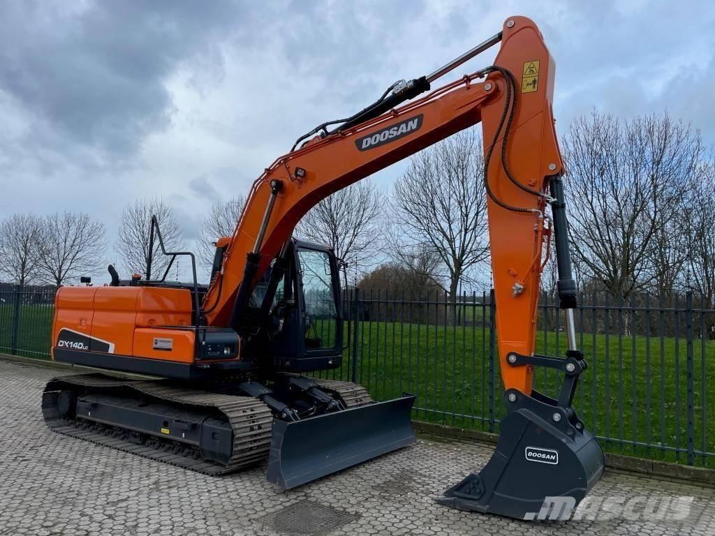 Doosan dx140w Hjulgrävare