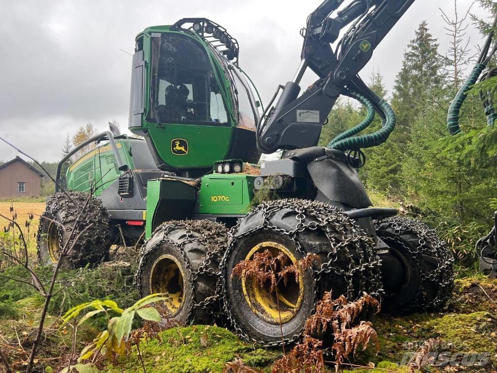John Deere 1070G Skördare