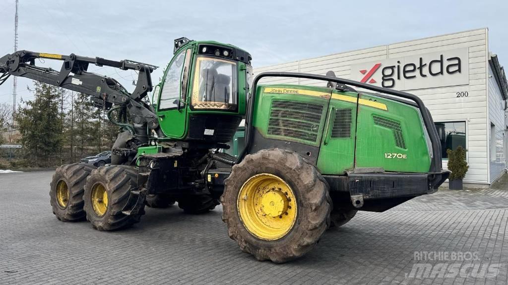 John Deere 1270 E Skördare