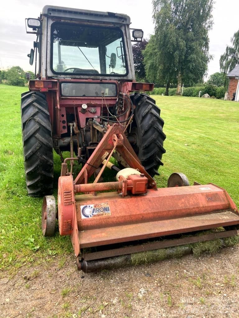 Massey Ferguson 550 Traktorer
