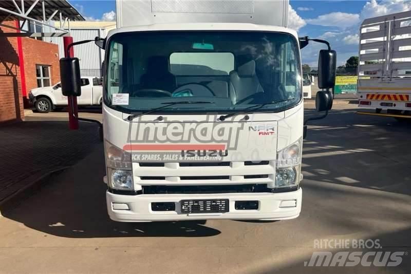 Isuzu NPR400 Övriga bilar