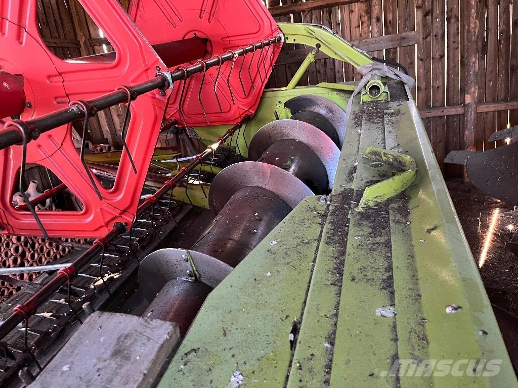 CLAAS Medion 310 Skördetröskor