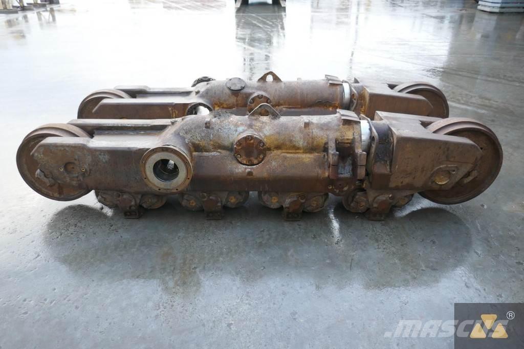 CAT 119-6057 Däck, hjul och fälgar