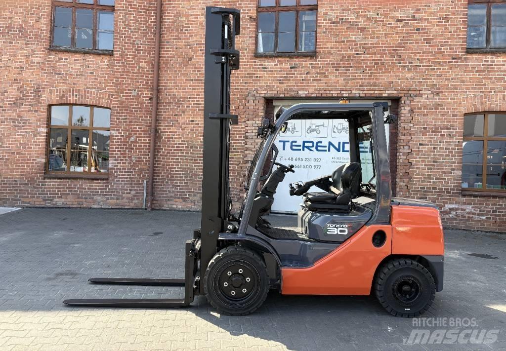 Toyota 06-8FD30F Dieselmotviktstruckar