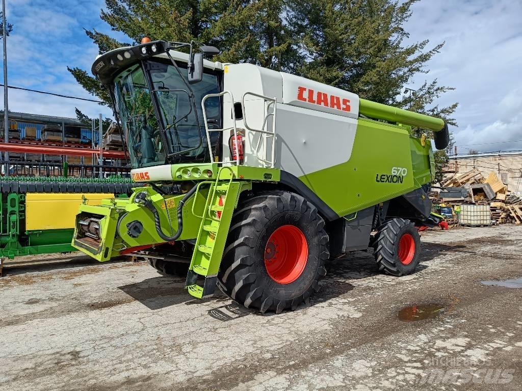 CLAAS Lexion 670 Skördetröskor