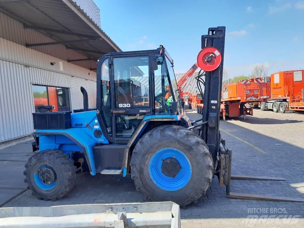 JCB 930-4/55 Terrängtruck