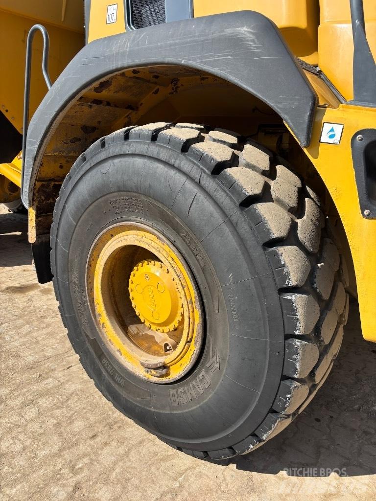 Bell B 25 E - B25 - B25E Midjestyrd dumper